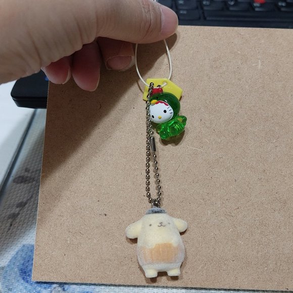 Cute PHONE CHARM with Hello Kitty Cute For Phone Handbag or Key chain Accessory - Picture 4 of 6